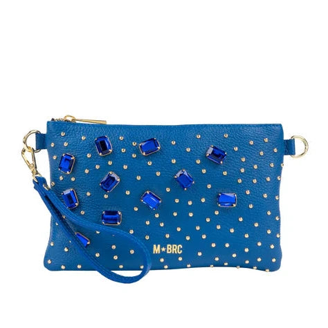 Pochette mbrc azzurra in vera pelle con strass azzurri e punti luce oro.