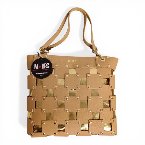 borsa in vera pelle mbrc modello square colore camel codice h143.