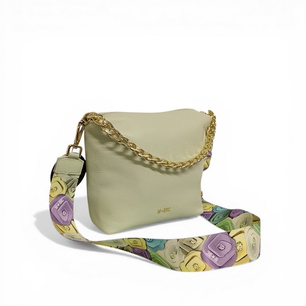 Borsa a mano MBRC Obona color acqua con catena dorata e borsa con tracolla in tessuto a fiori.