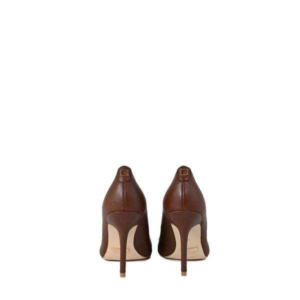 Eleganti e Sofisticate Décolleté nella Variante Colore Cognac Realizzate in Vera Pelle con Dettaglio logo frontale e punta Quadra.